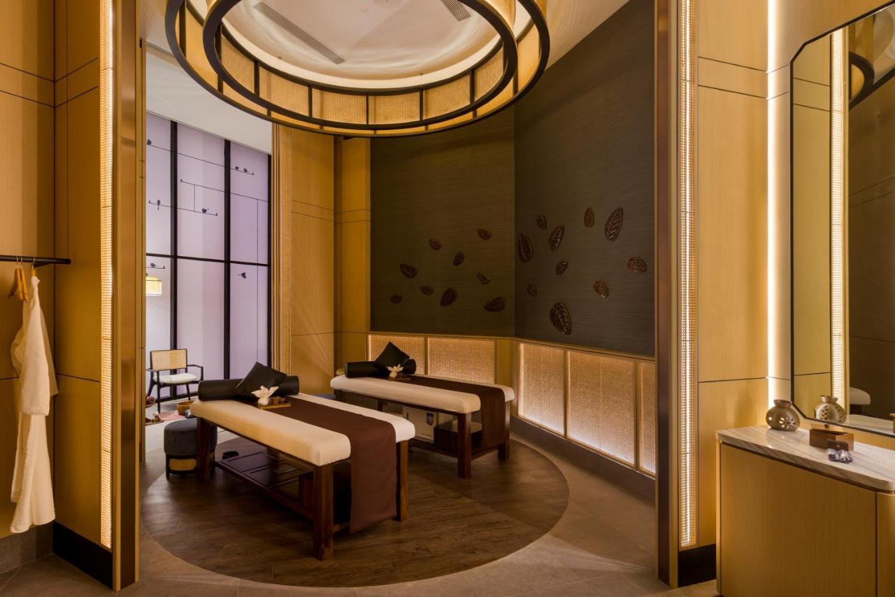 M Resort & Hotel Kuala Lumpur Exterior photo The Spa at The St Regis Mumbai