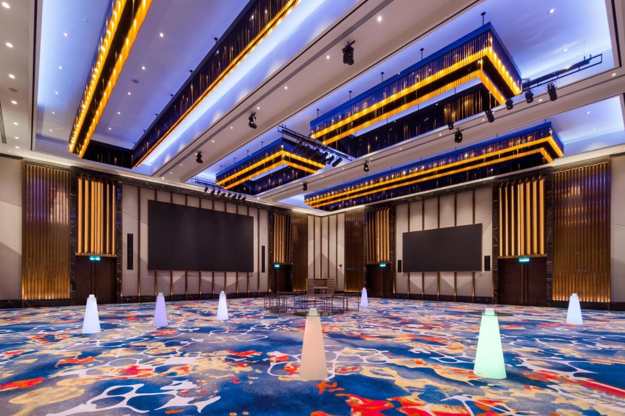 M Resort & Hotel Kuala Lumpur Exterior photo The Grand Ballroom